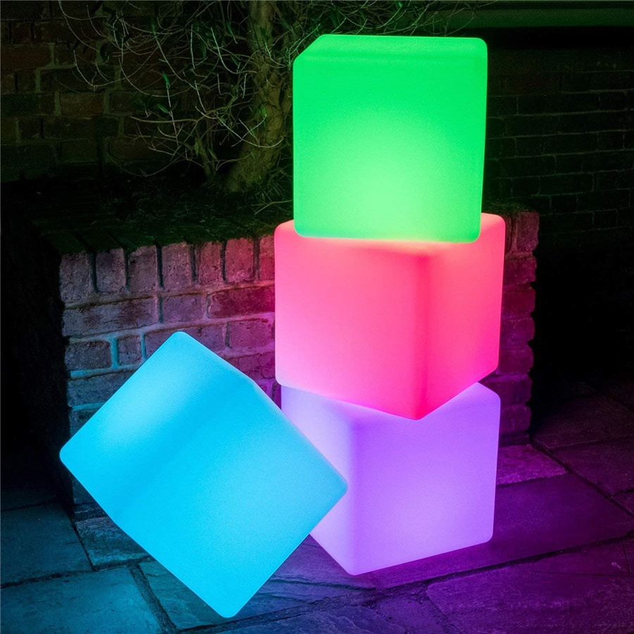 Gloeiende LED Lichtgevende Kub - Voice Control Light Bulb recensie en prijs
